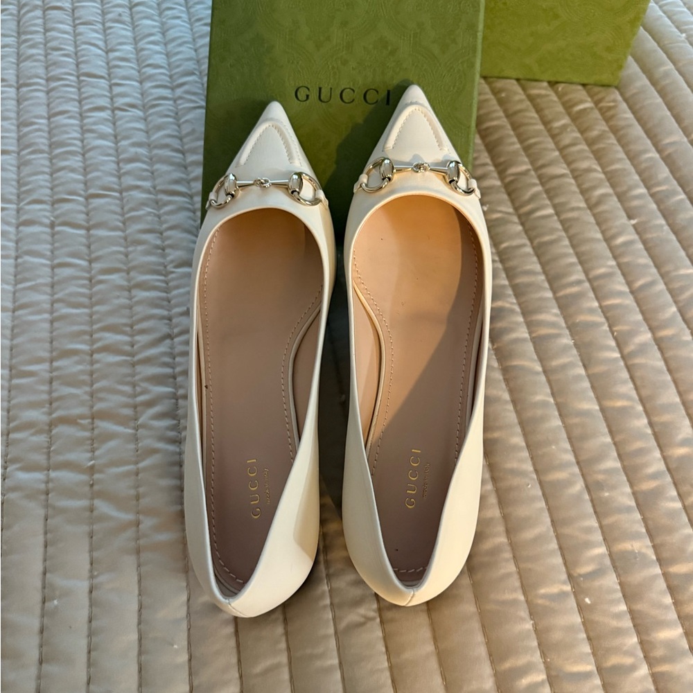 Gucci Women's White Leather Erin ballet flats